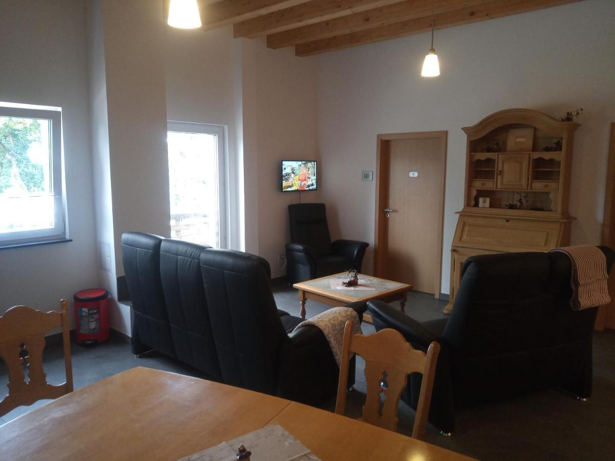 Sonnenhof Apartment Weilmunster ภายนอก รูปภาพ