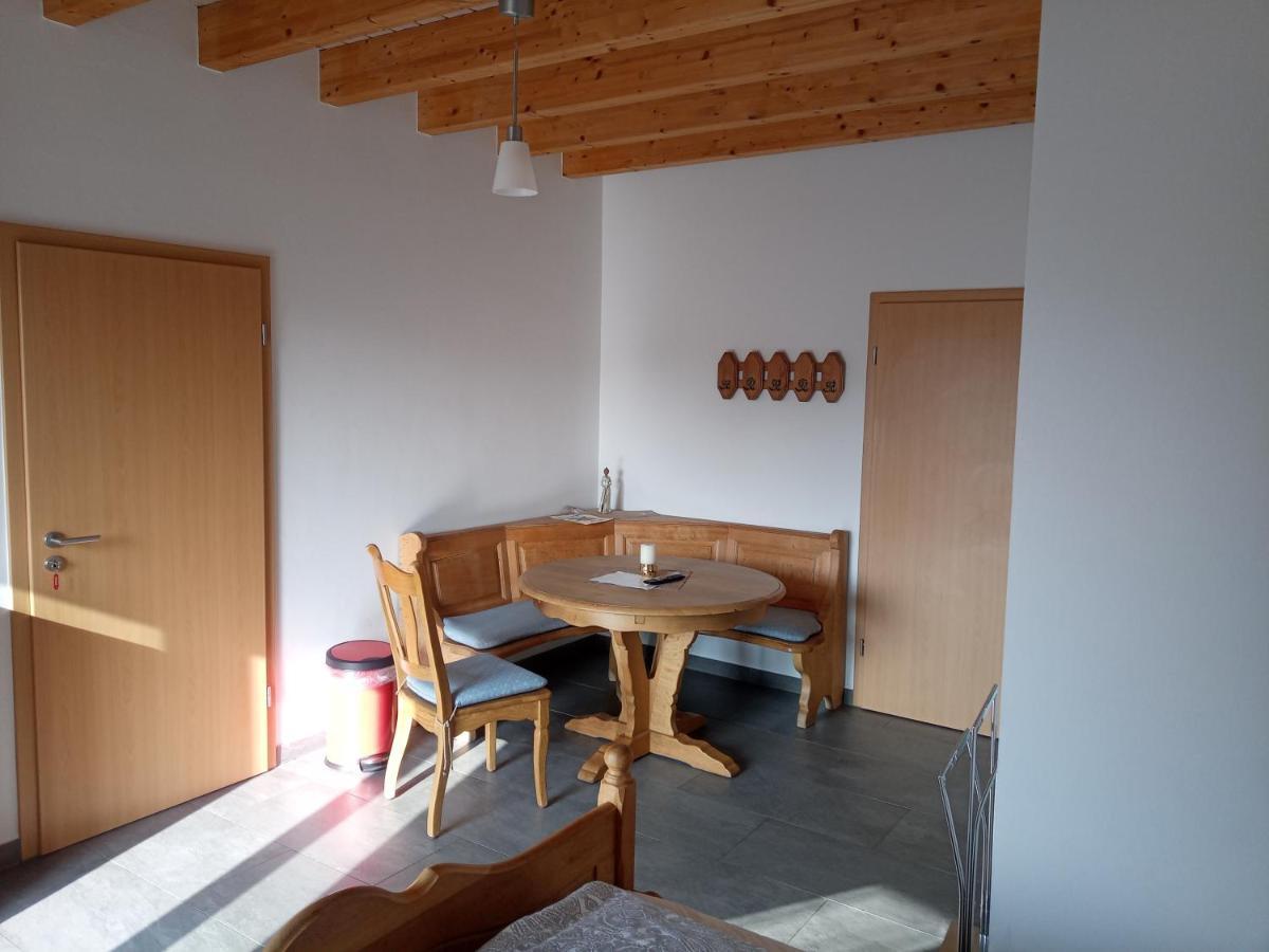 Sonnenhof Apartment Weilmunster ภายนอก รูปภาพ